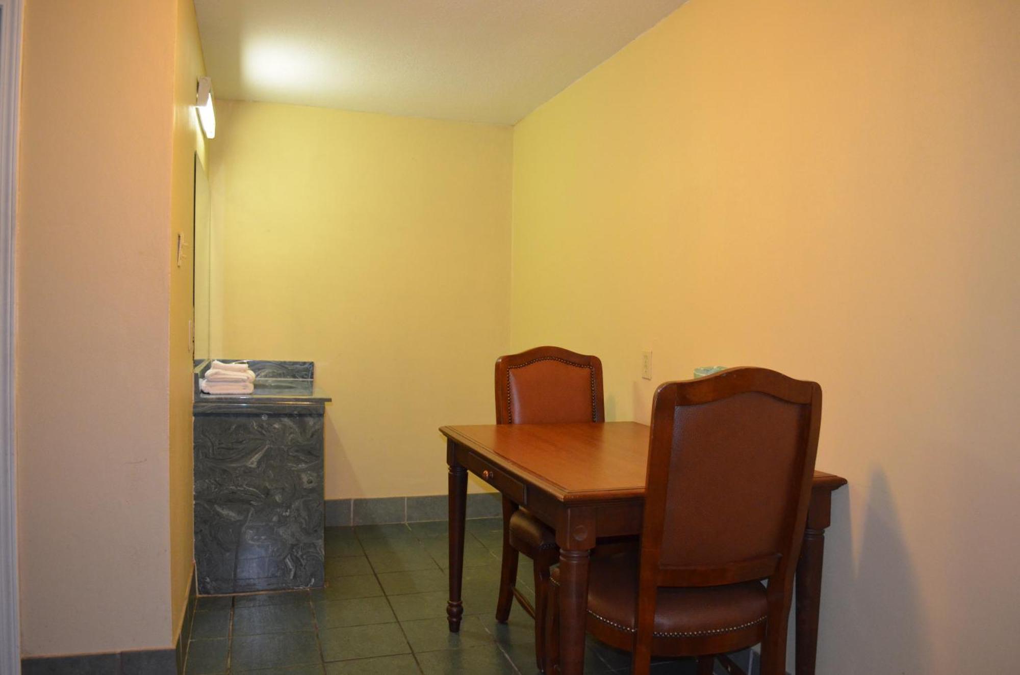 Economy Inn New Orleans Arabi Zewnętrze zdjęcie